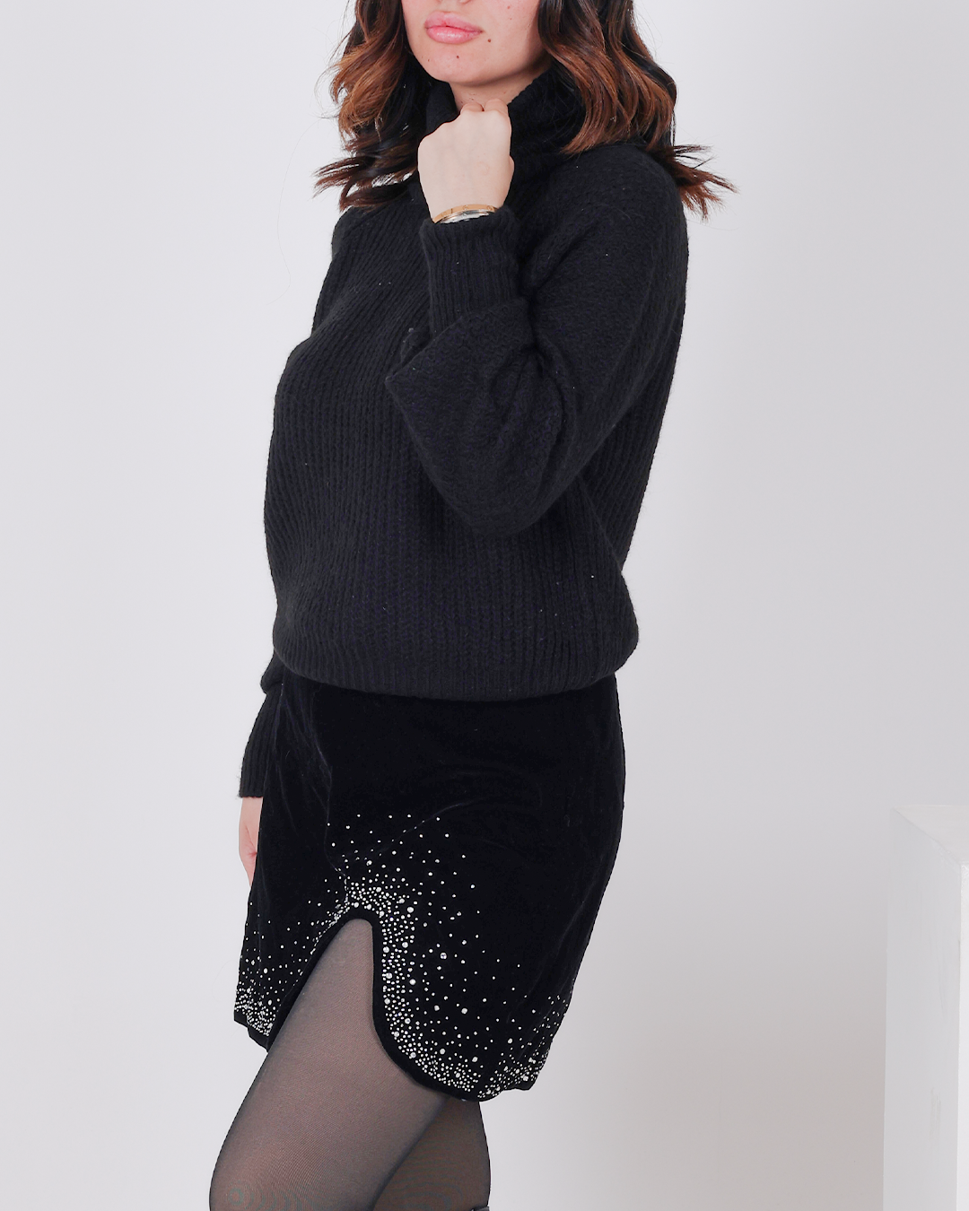 Forever Black Pullover